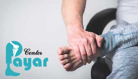داغ شدن و سوزش کف پا نشانه چیست؟ هر آنچه باید در مورد آن بدانید!
